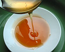 Honey is sweet in flavor and neutral in energy, it can moisten the inner body, promote bowel movements, tonify the middle burner, slow down acute reactions, detoxify and lower blood pressure.